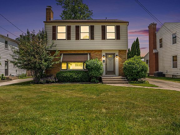 2nd image of 1932 Concord Ave SE