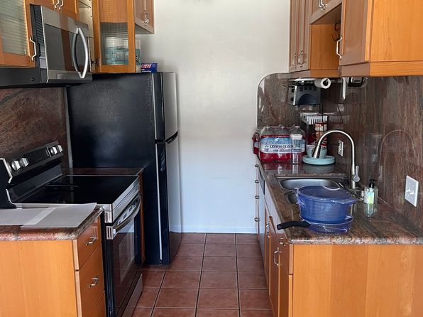 3813 Huron Ave APT 4