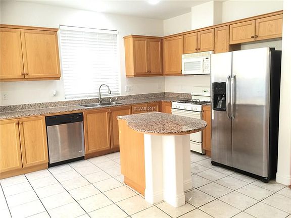3rd image of 8133 Retriever Ave #0