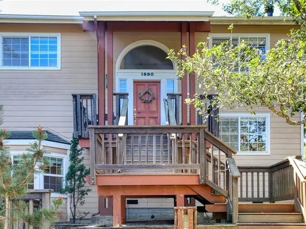 1990 Dorking Ave, Cambria, CA 93428