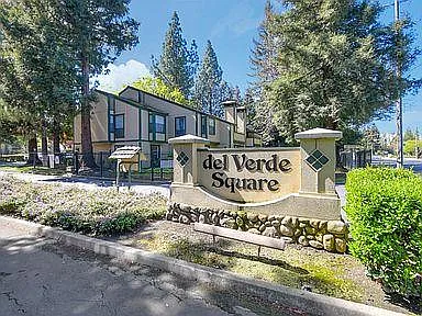 200 Del Verde Cir Unit 4 photo 1