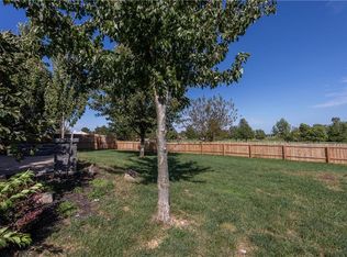20071 Crestone St, Spring Hill, KS 66083