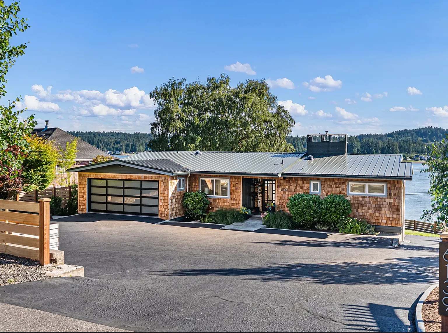 6139 Cromwell Dr NW — Photo 3