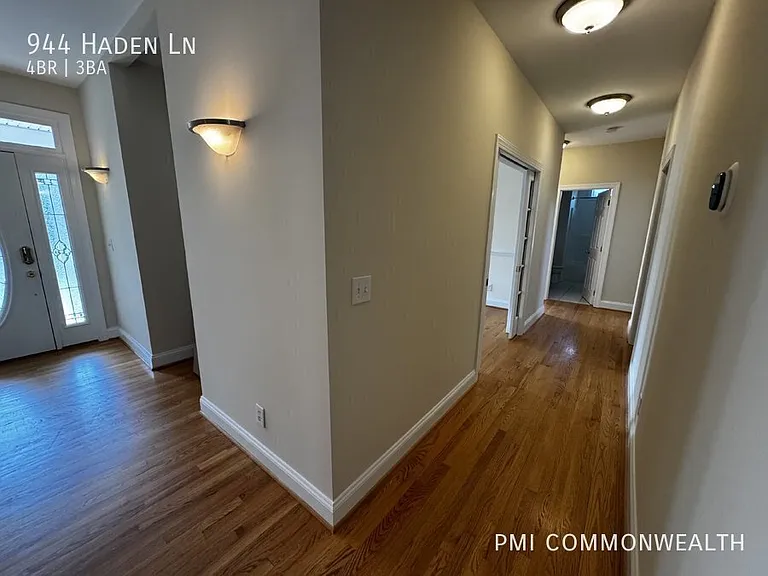 944 Haden Ln — Photo 8