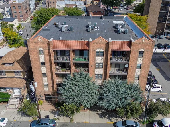 9249 John F Kennedy Blvd #104, North Bergen, NJ 07047