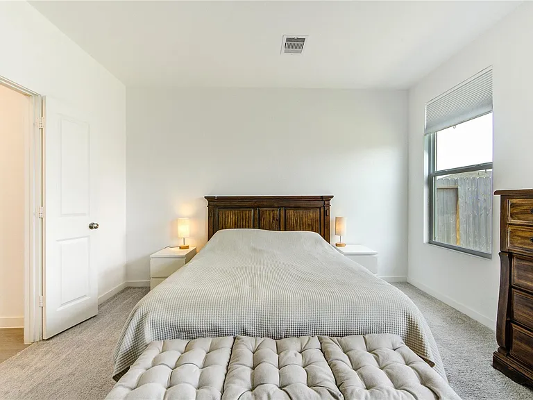 21614 Springhill Grove Ln — Photo 24