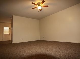 723-727 Peachers Mill Rd, Clarksville, TN 37042