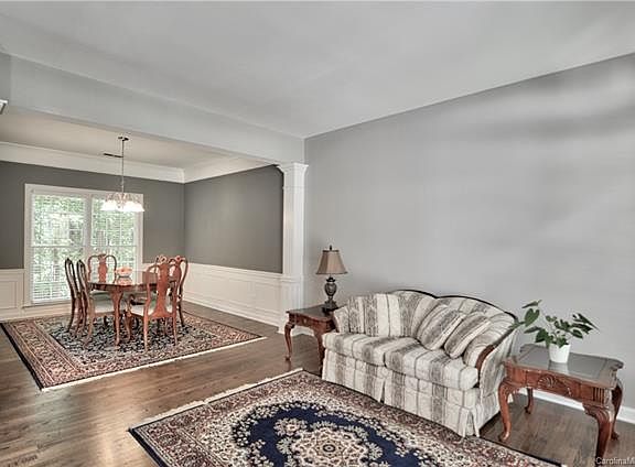 4th image of 8817 Deerland Ct