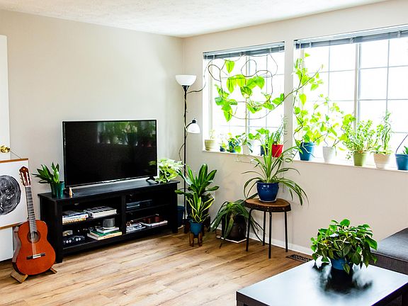 5th image of 2818 New Providence Ct #1