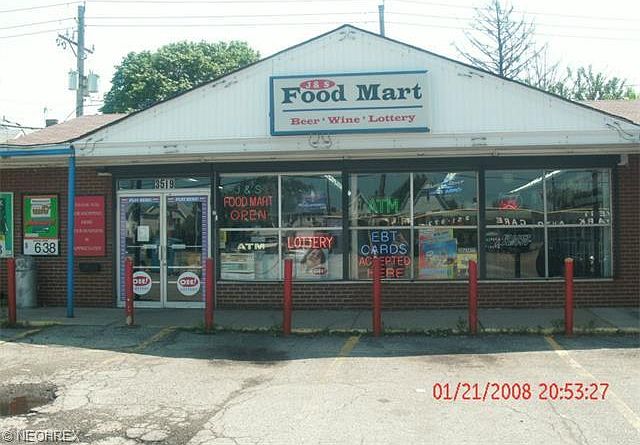 1st image of 3519 W 117th St