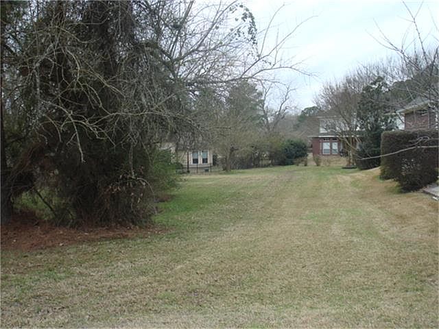 1st image of 27 Newberry Ct