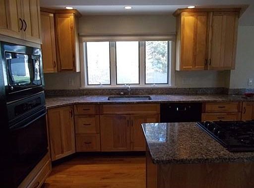 4th image of 13 Alden Dr