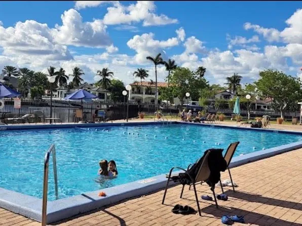 851 Three Islands Blvd, Hallandale, FL