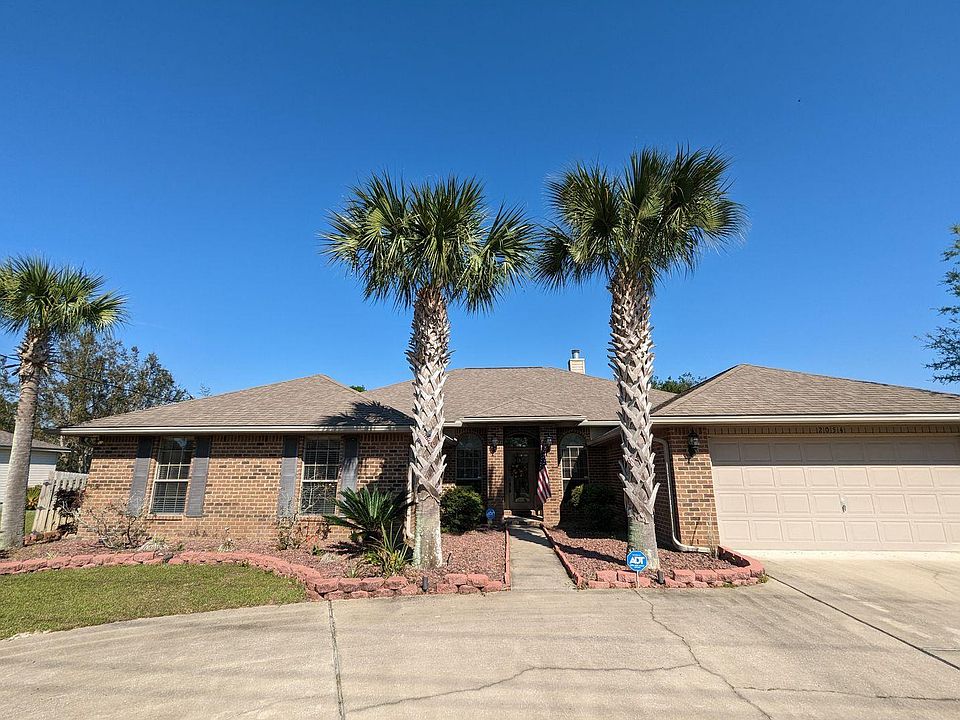 1st image of 2054 Hawthorne Dr