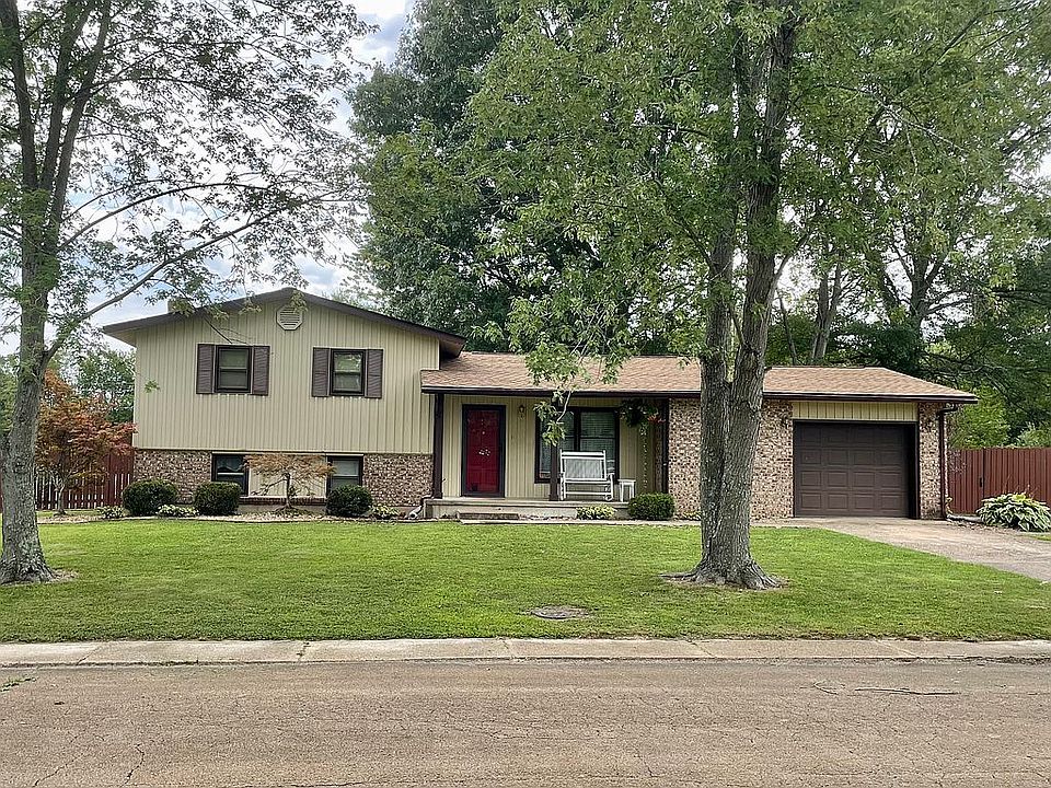1st image of 110 Fairlane Dr