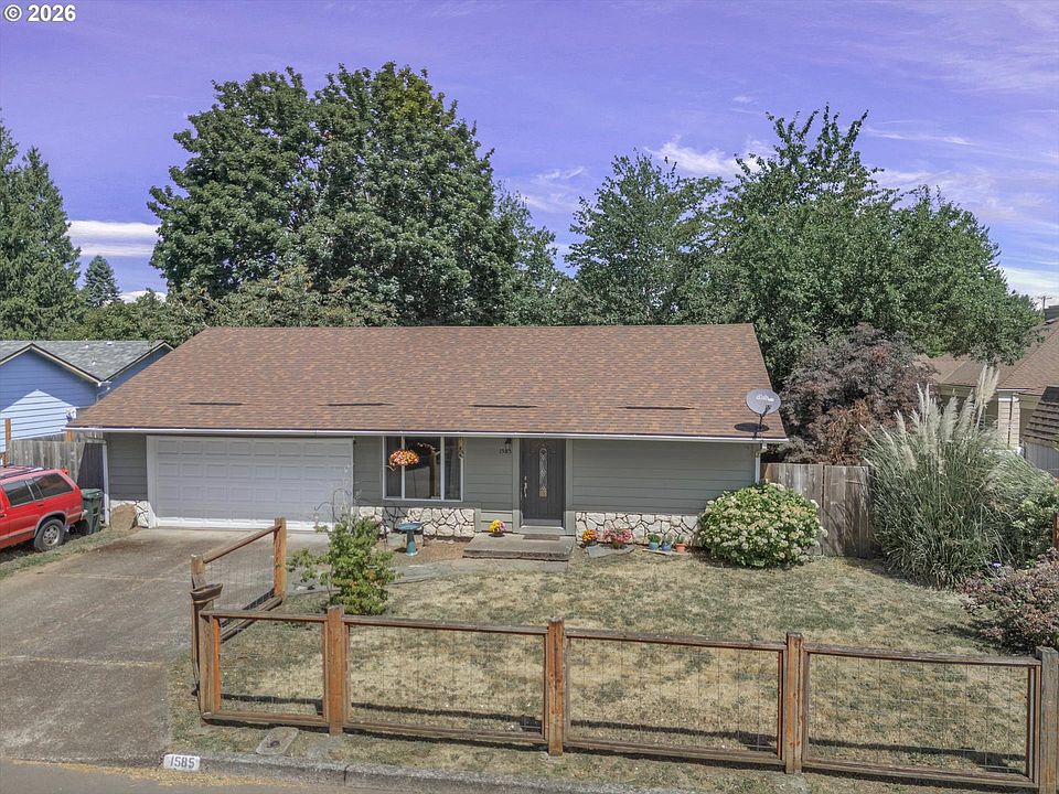 1st image of 1585 NE 18th St