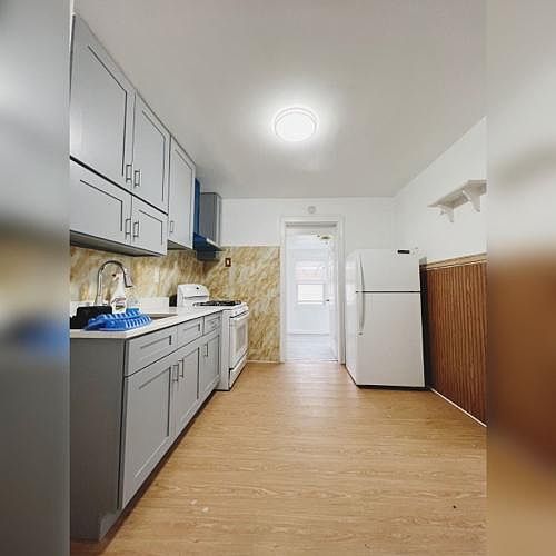 1st image of 8037 159th St Floor 1
