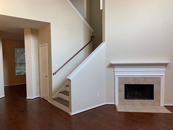5th image of 3234 Brook Arbor Ln