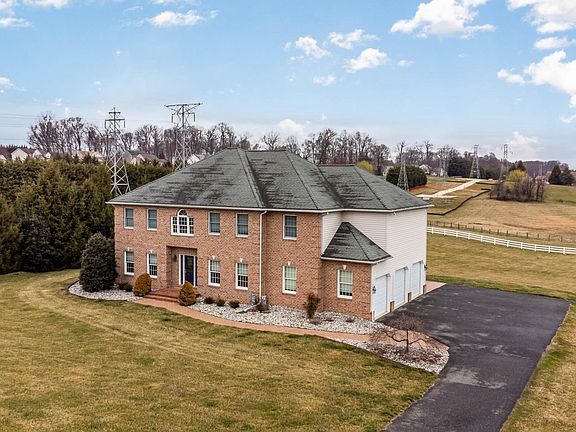 3rd image of 1350 Wiley Oak Dr