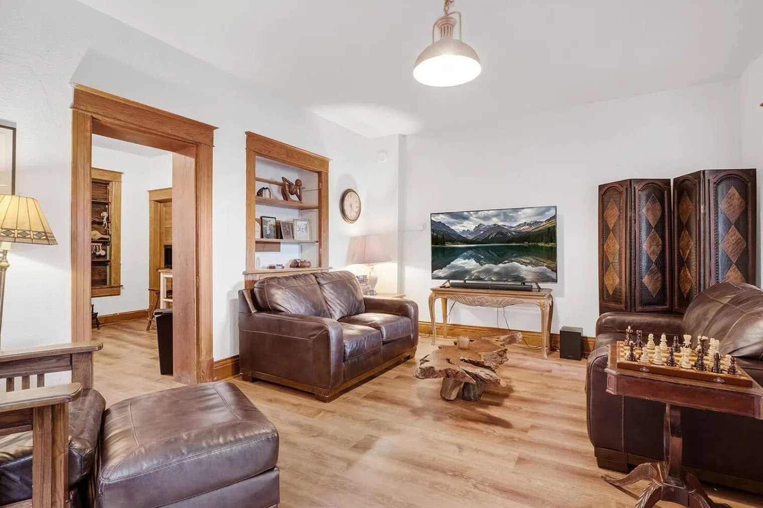 2 bed, 2.0 bath, $3,901 — Photo 2