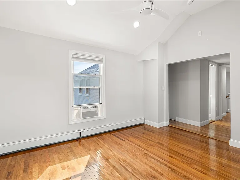 334 E Squantum St — Photo 31