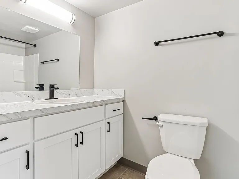 Brookbend Apartments — Photo 15