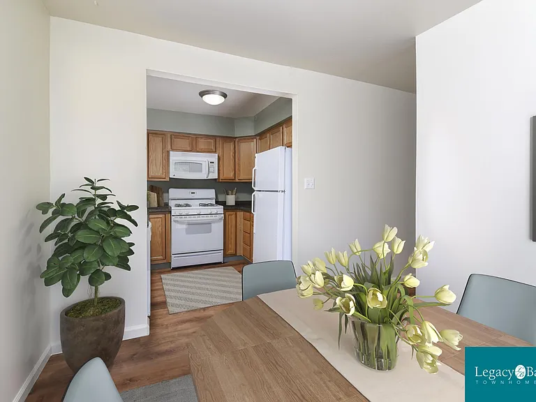 Legacy Bay Townhomes — Photo 18