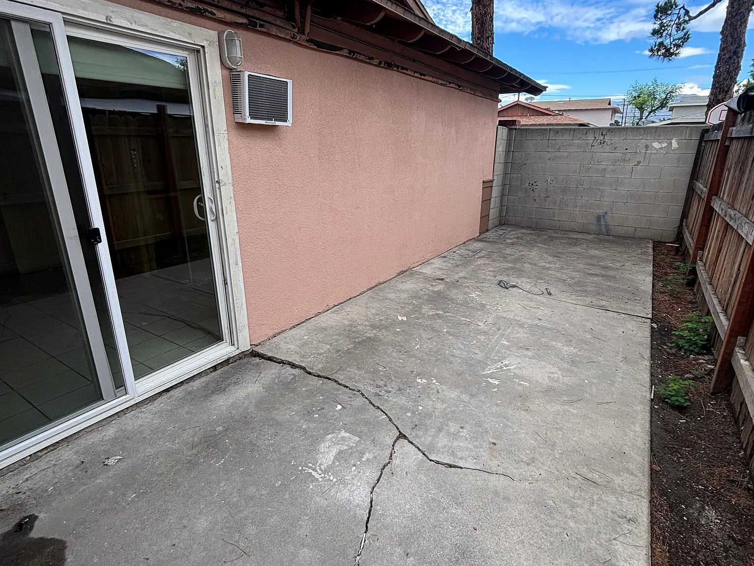 3 bed, 1000 sqft, $3,175 — Photo 4