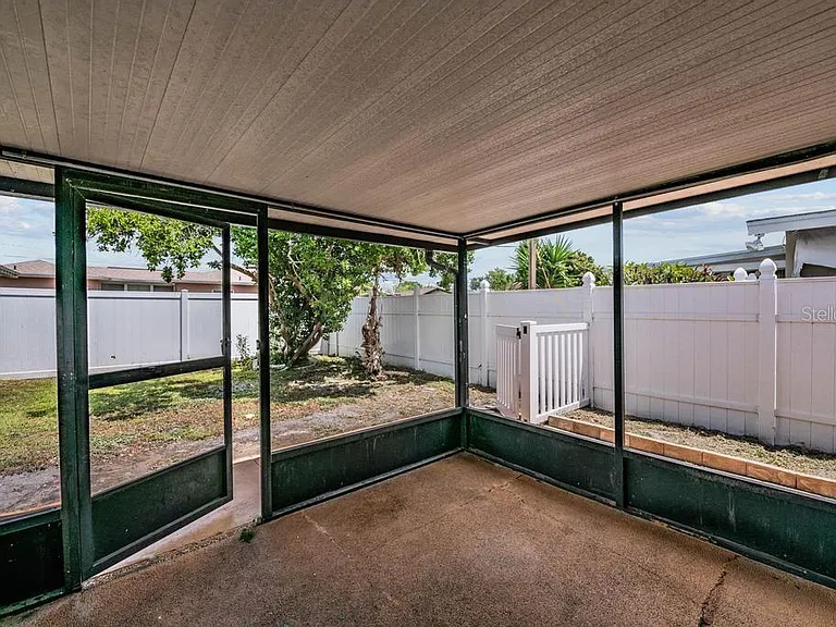 2709 W Abdella St — Photo 21