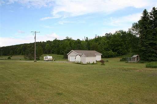 2nd image of 10025 Chippewa Hwy