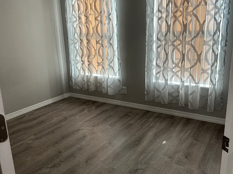 547 Black Lion Dr NE — Photo 10