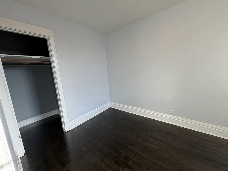 4107 S Archer Ave #2F — Photo 7