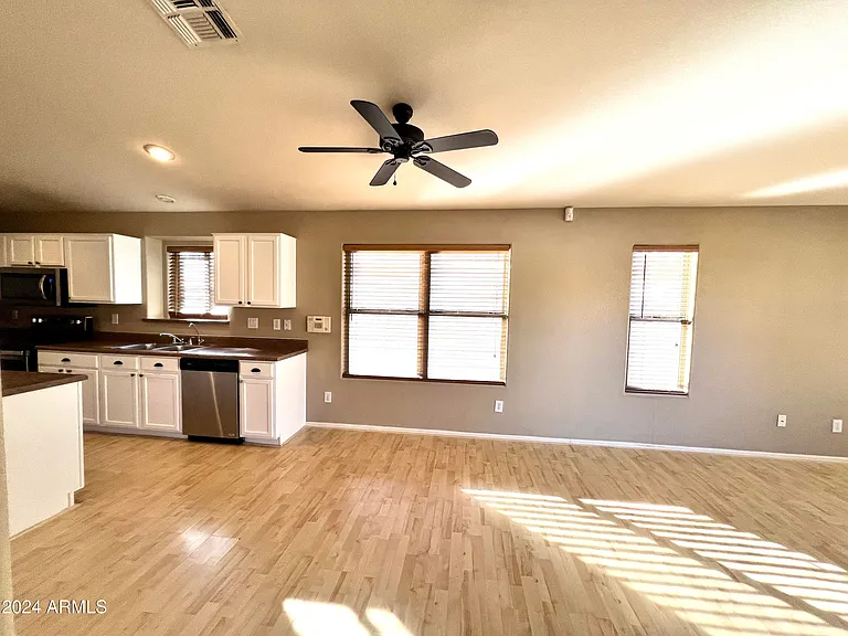 11210 E Pronghorn Ave — Photo 9