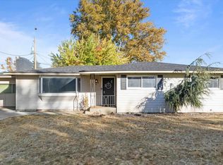 504 W 28th Ave, Kennewick, WA 99337