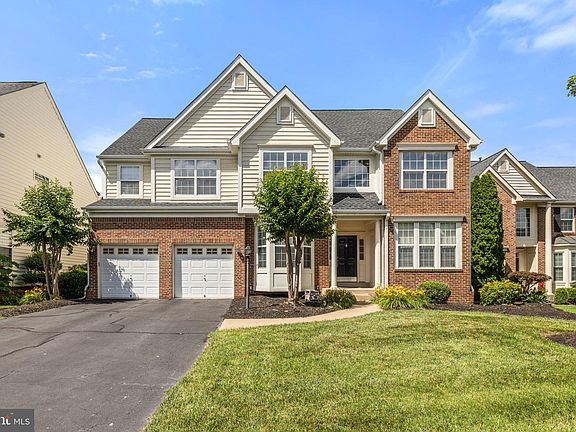3rd image of 14380 Chalfont Dr