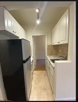 Rented by Manhattan Dwelling Corporation | media 31