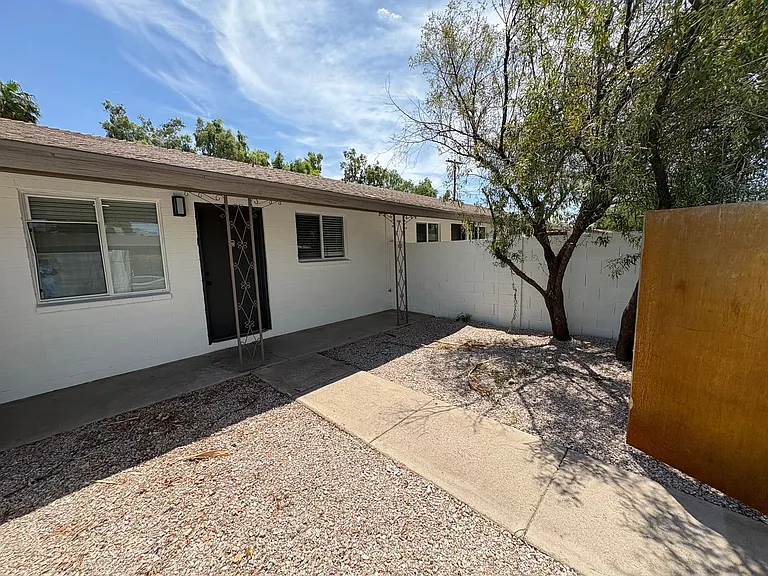 1867 E University Dr — Photo 28