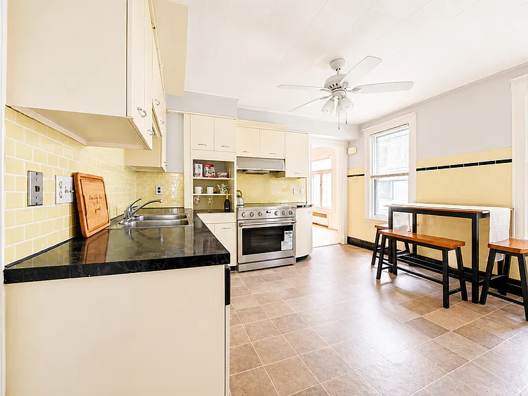 332 Forest Park Ave #332 — Photo 7