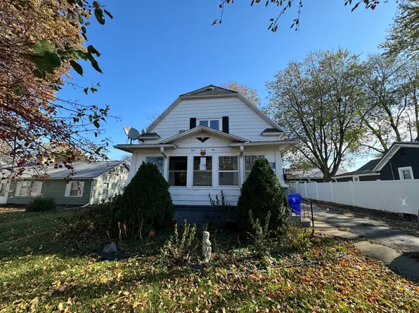 426 Willard St, Kewanee, IL 61443