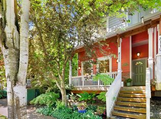 8115 165th Ave NE, Redmond, WA