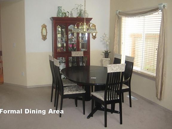 4th image of 211 SE 171st Ave