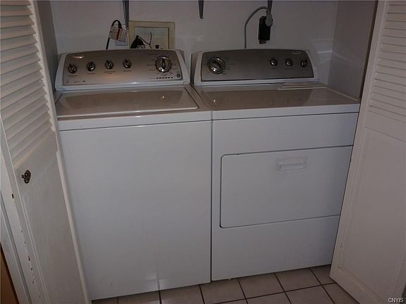 5th image of 210 Seitz Dr