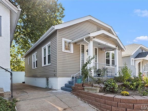 2nd image of 3828 Neosho St