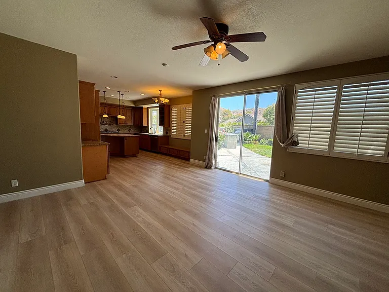 5530 Elderberry Ln — Photo 13