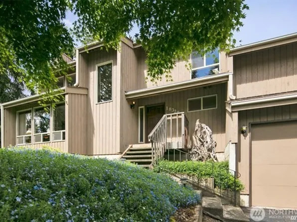 18328 Baldwin Rd, Bothell, WA 98012