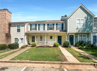 6717 Colchester Pl, Norcross, GA 30093