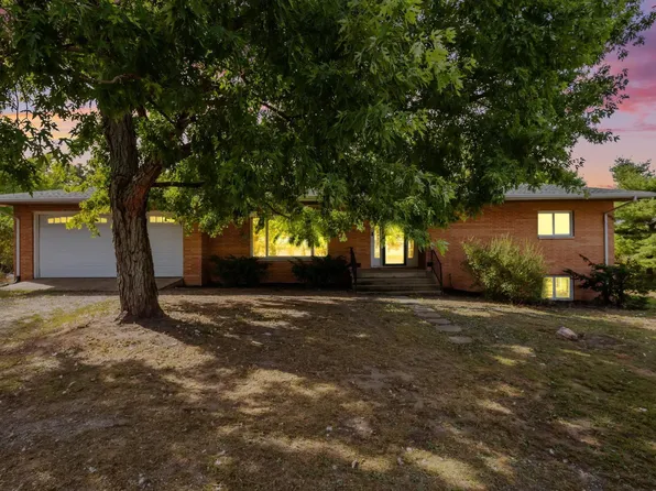 7371 S 1100 W, Francesville, IN 47946