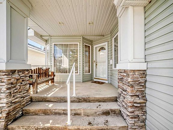 2nd image of 220 Rocky Ridge Vlg NW