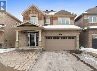 53 Boddington St, Ottawa, ON K2J6G1