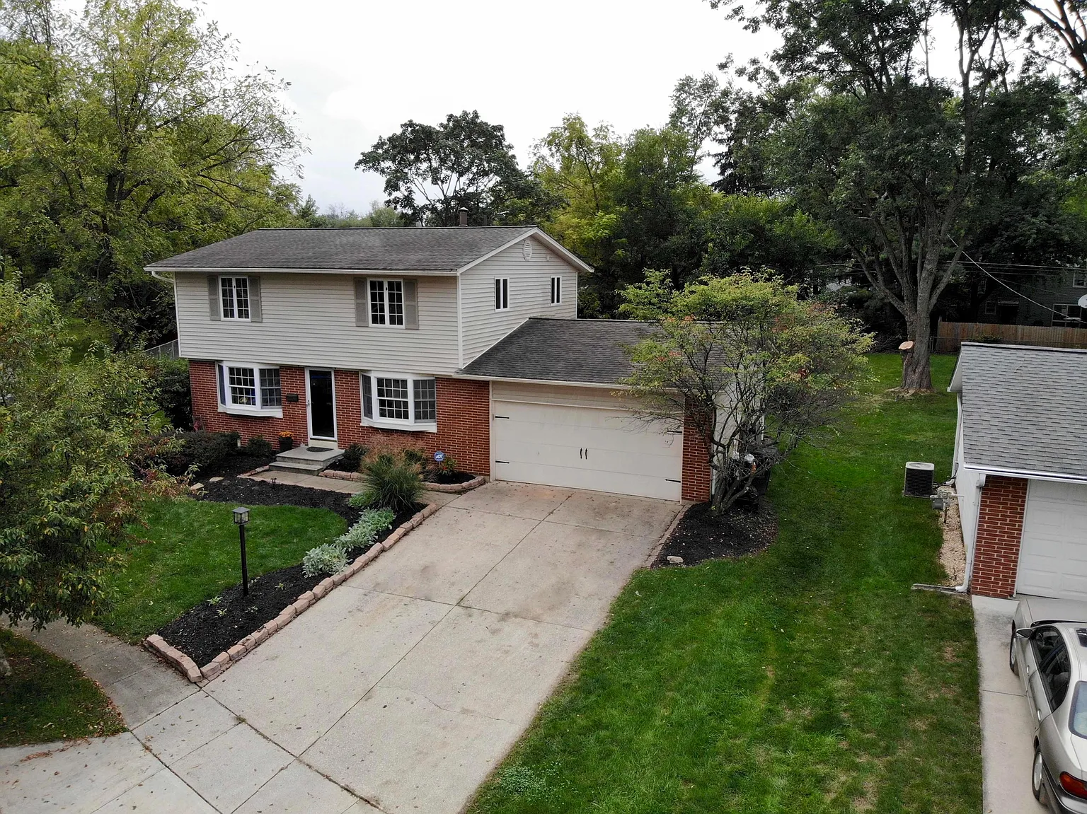 409 Revere Ct photo 1
